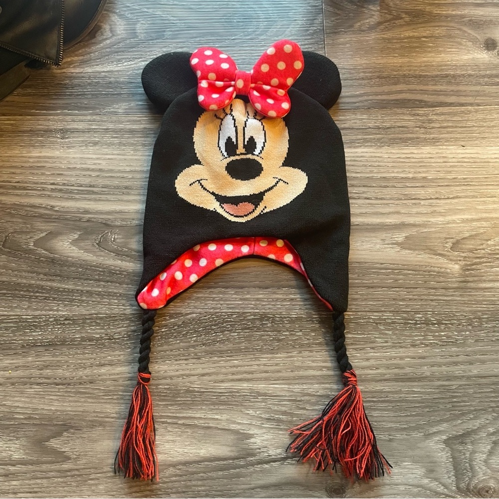 Disney Minnie Mouse Black and Red Peruvian Hat‎